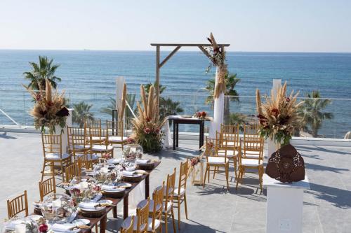 KefalosWeddings@Reception-DivineBreezeTerrace-10