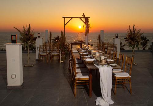 KefalosWeddings@Reception-DivineBreezeTerrace-13