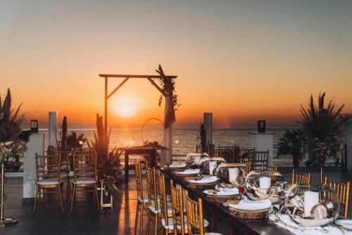 KefalosWeddings@Reception-DivineBreezeTerrace-6