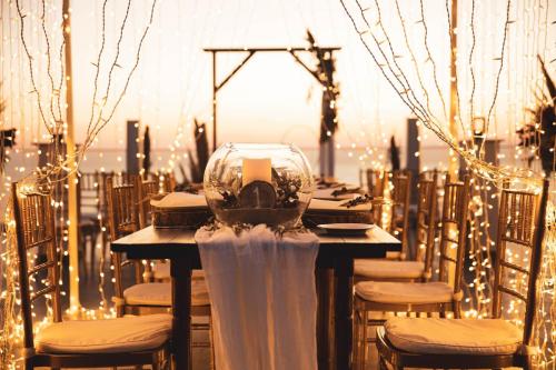 KefalosWeddings@Reception-DivineBreezeTerrace-9